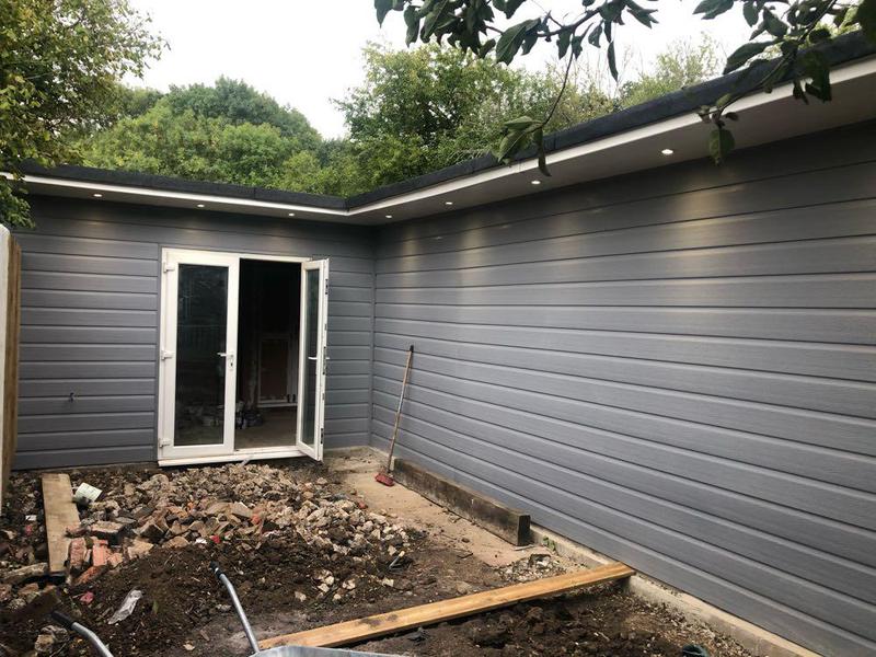 Outdoor lighting installation